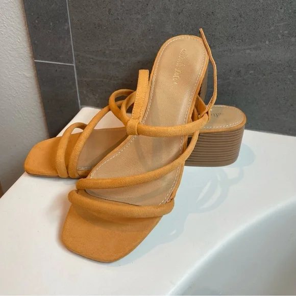 Altar’d State Womens Sandal - Picture 3 of 7